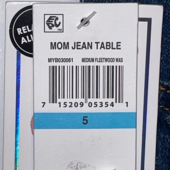Tinseltown Juniors' Ripped mom Jeans sz 5 - Picture 7 of 9